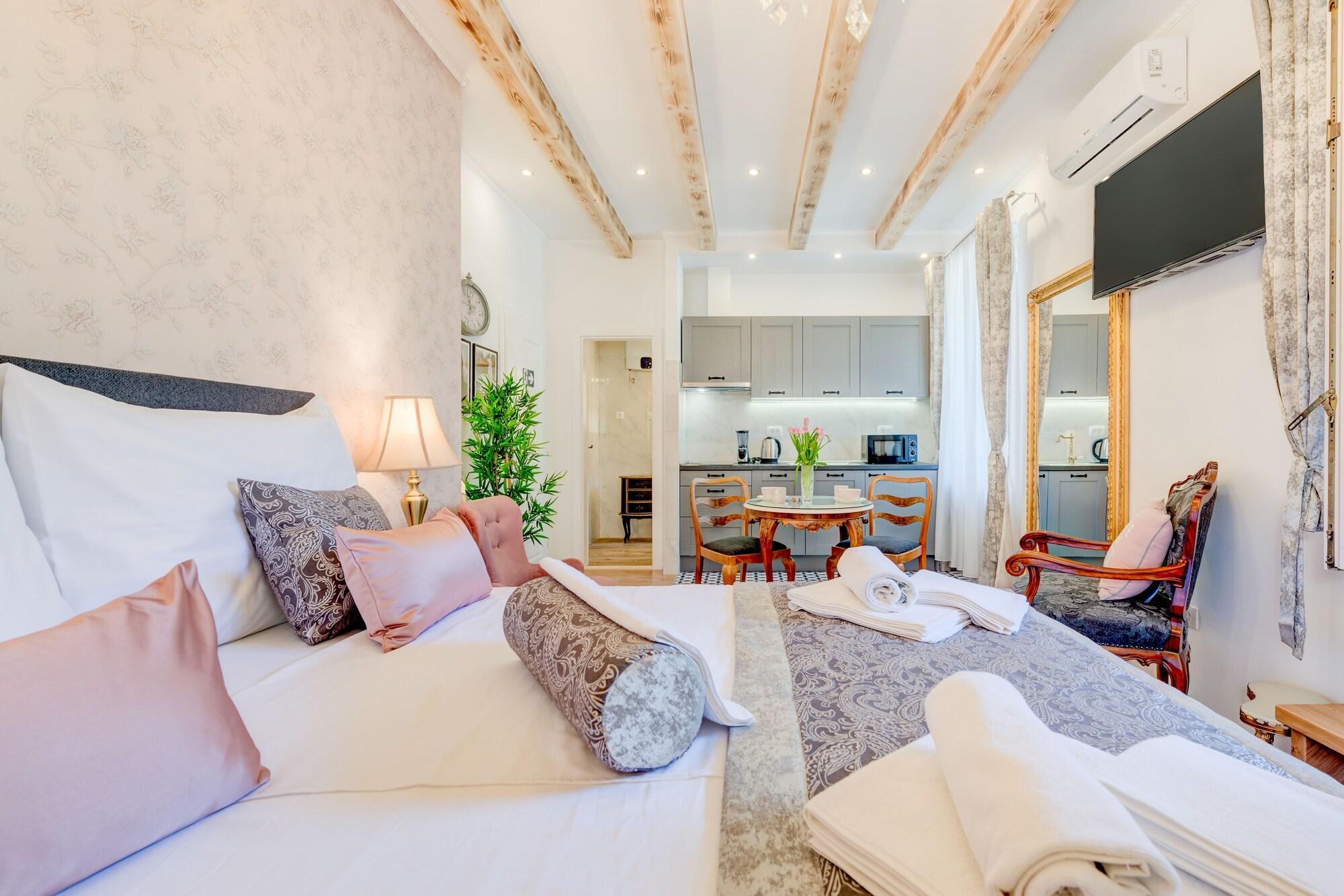 Le Monde Luxury Accommodation Split Exteriér fotografie